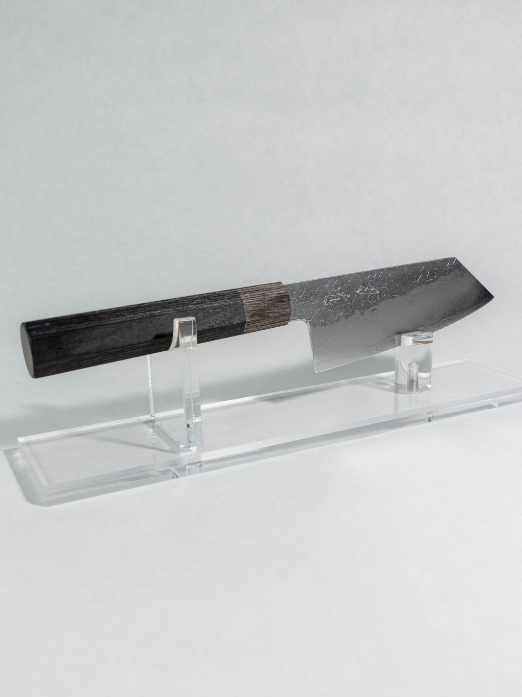 Side profile of Hado Shiosai Ko-Bunka 135mm blade showing k-tip geometry and stainless tsuchime cladding