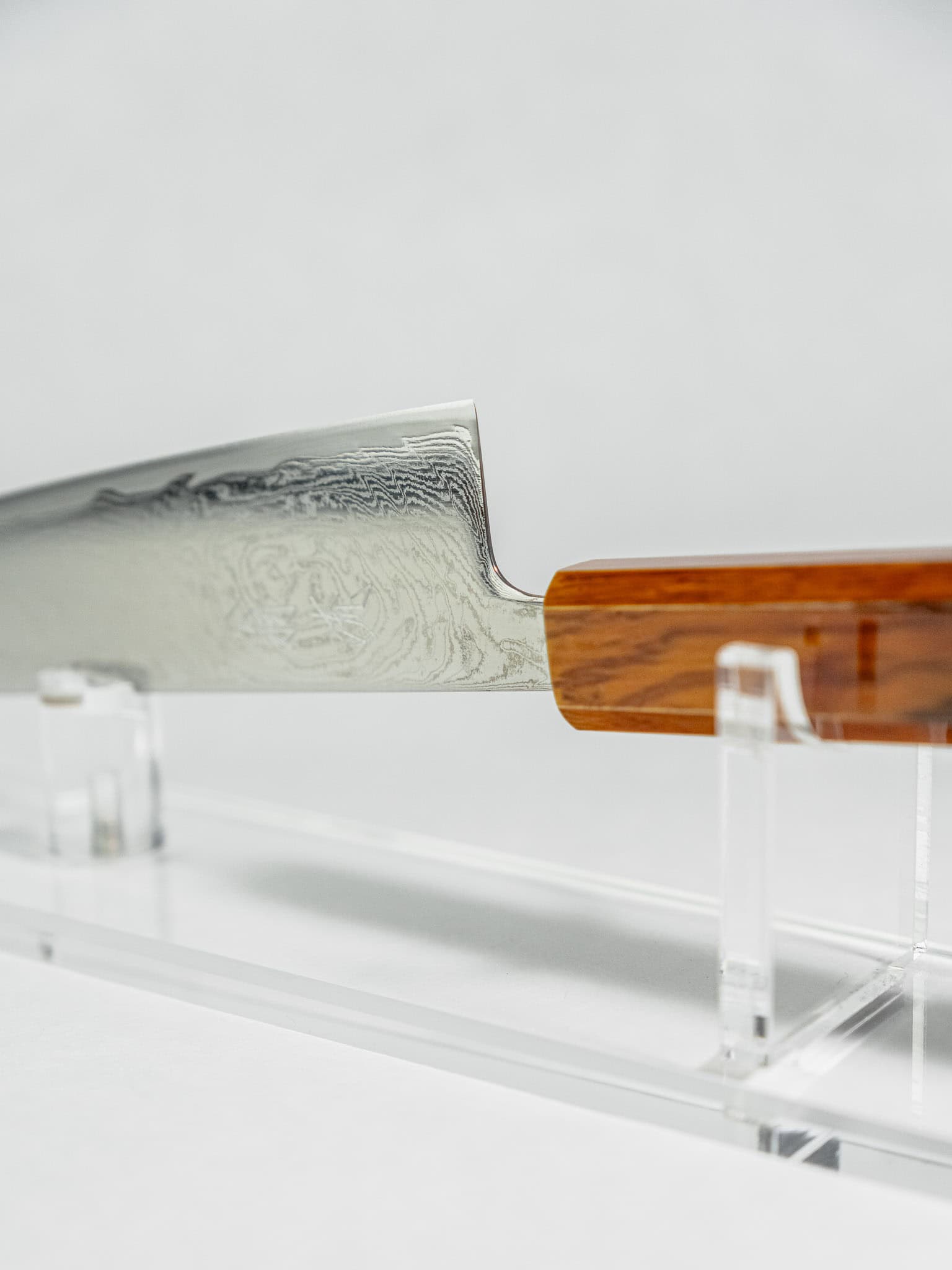 San mai construction on OUL Damascus Gyuto and heel detail