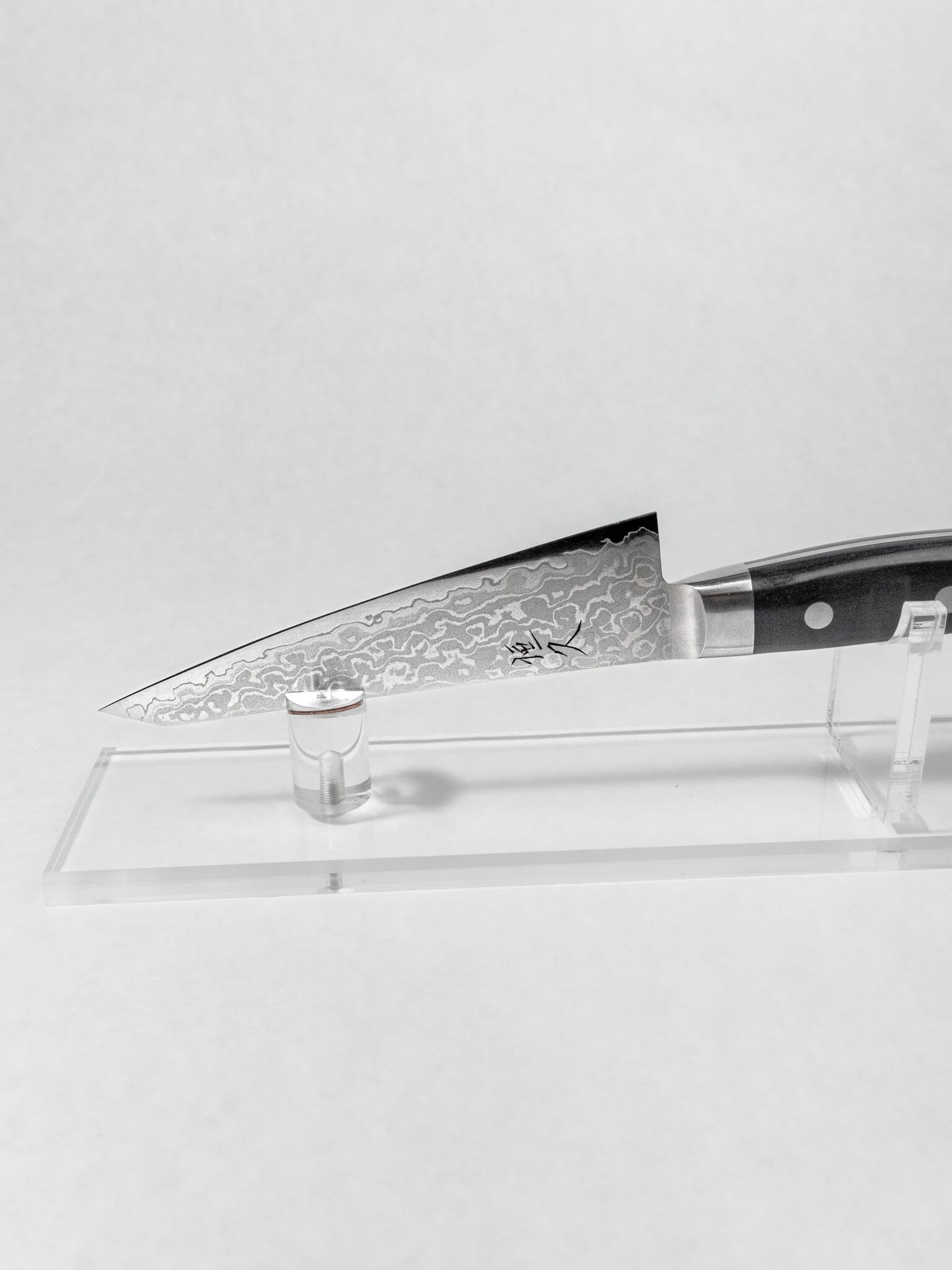 Tsunehisa Honesuki knife triangular blade profile, perfect for detailed butchery.