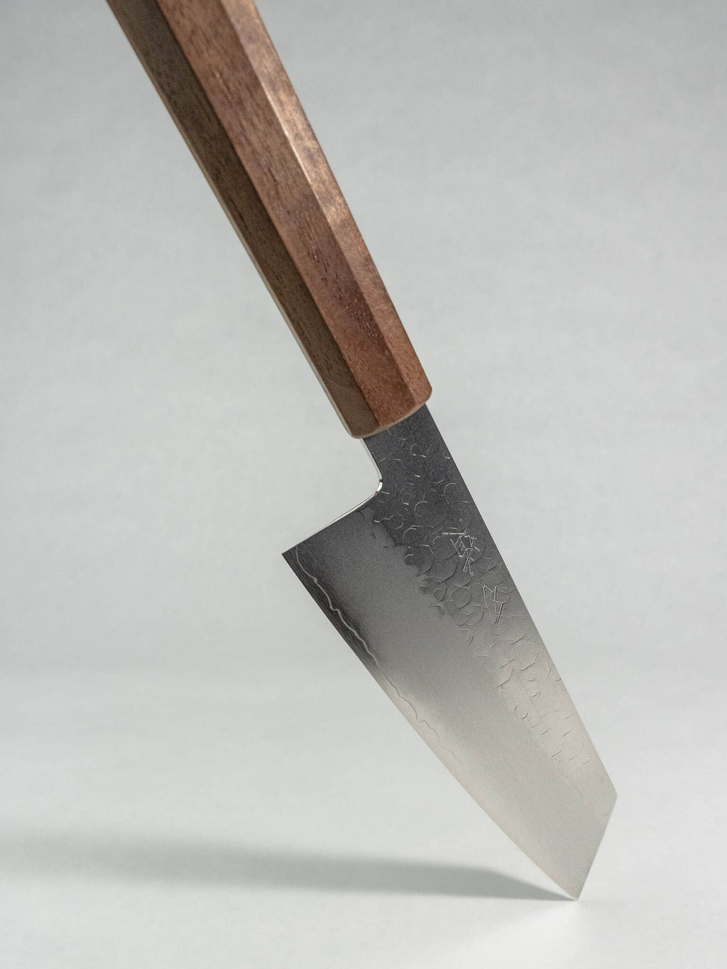 Hado Shiosai Bunka 180mm Japanese knife tip detail