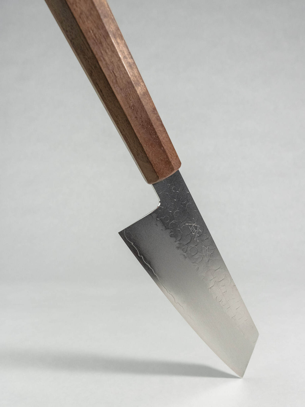 Hado Shiosai Bunka 180mm Japanese knife tip detail