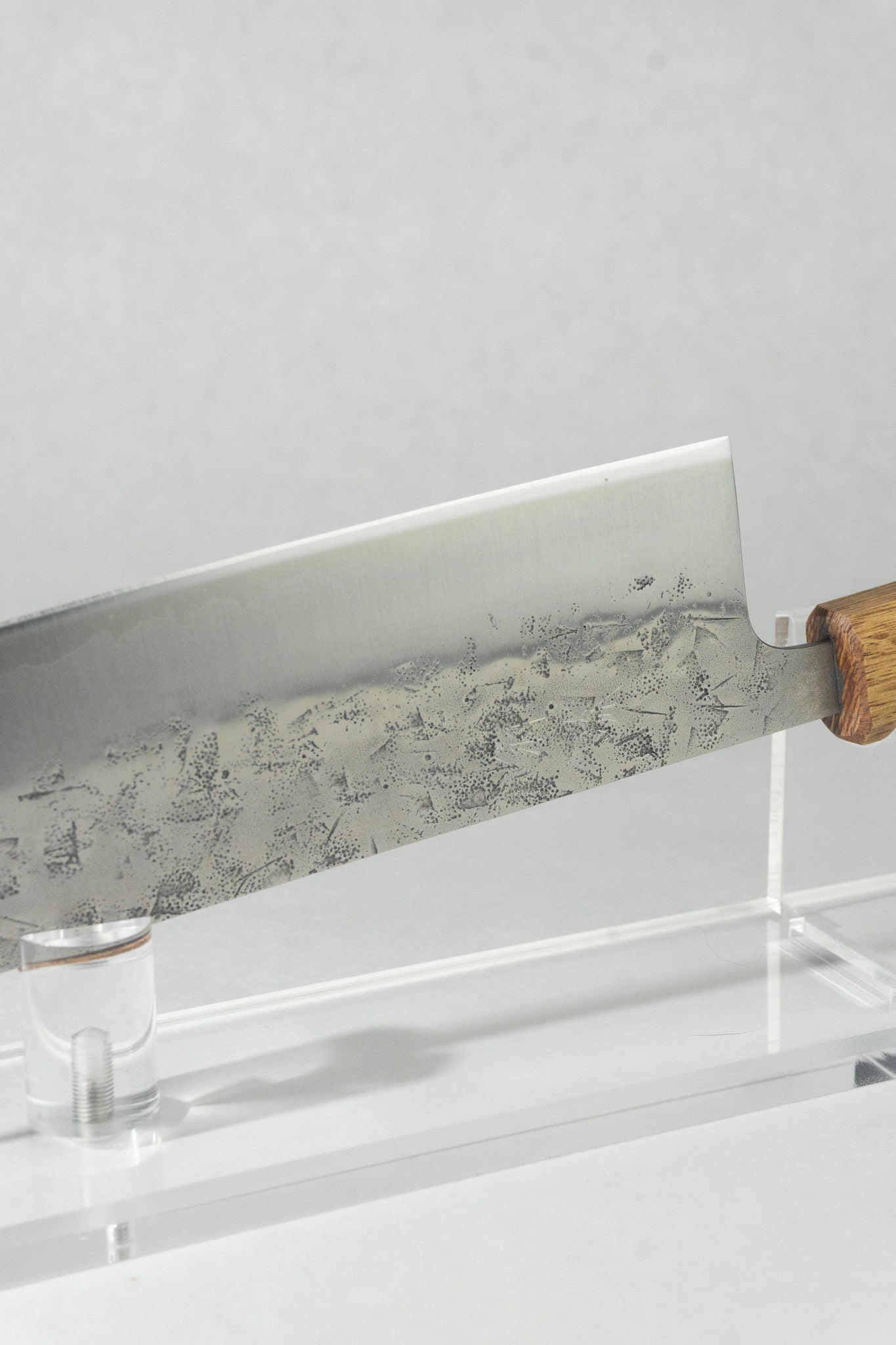 OUL Nakiri knife demonstrating excellent food release from the nashiji blade finish.