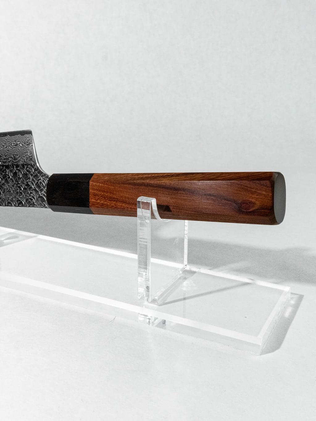 Octagonal rosewood handle with pakka wood ferrule