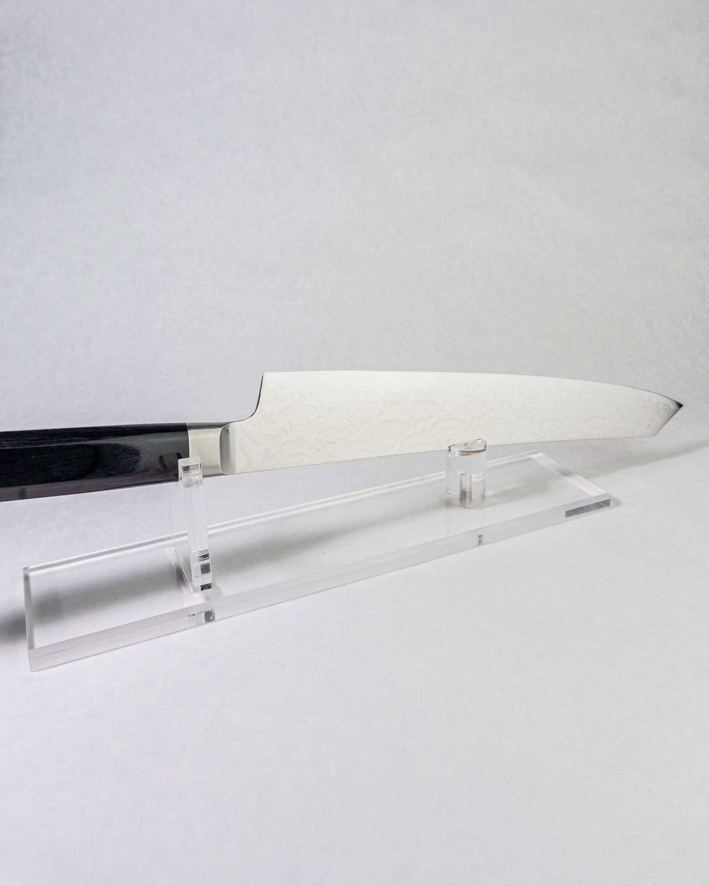 Side profile of Sakai Takayuki Seigaiha Sujihiki blade.