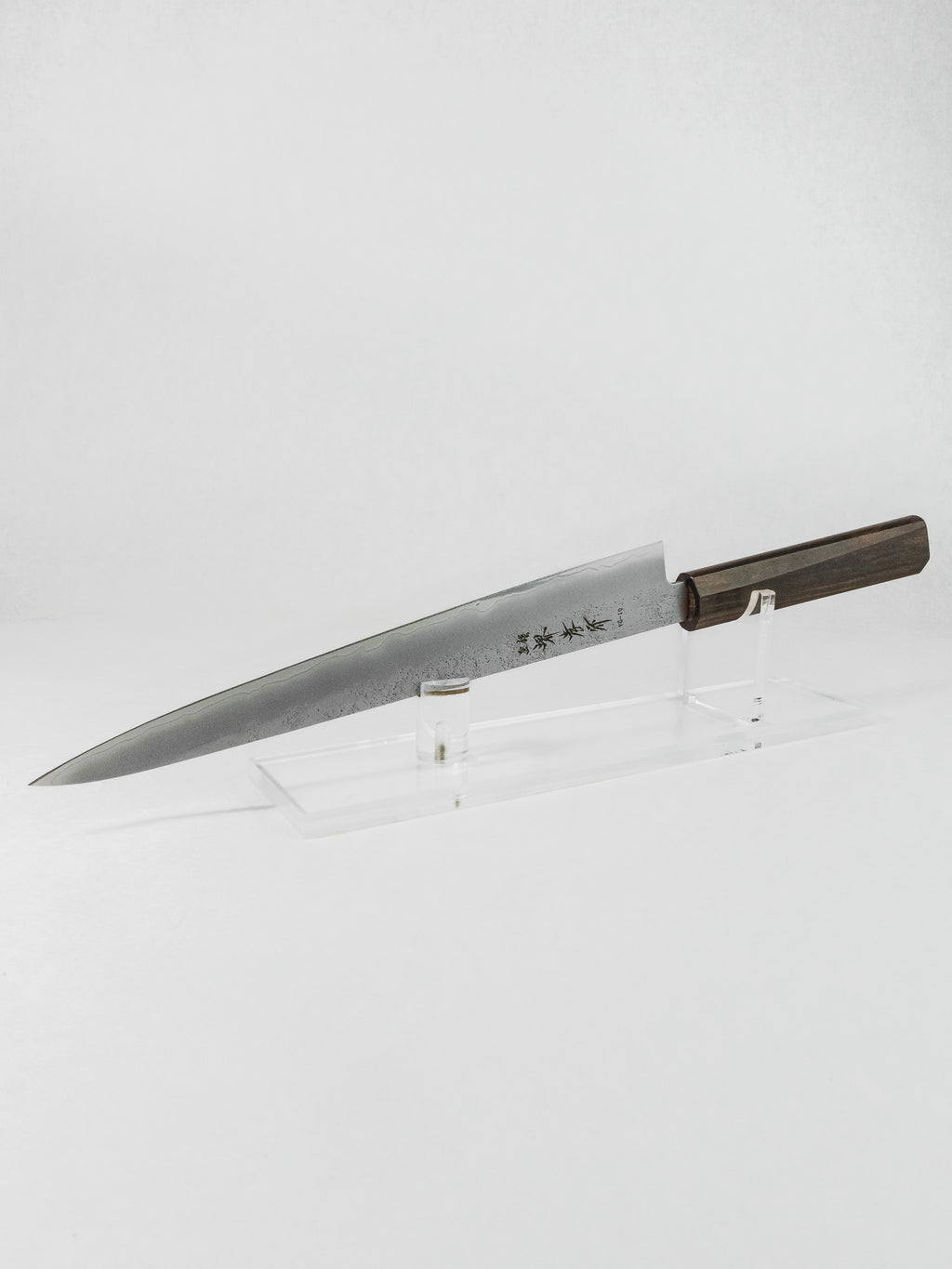 Sakai Takayuki sujihiki 240mm Japanese slicing knife with VG-10 steel available for online purchase or in-store purchase in Chicago, Illinois.

