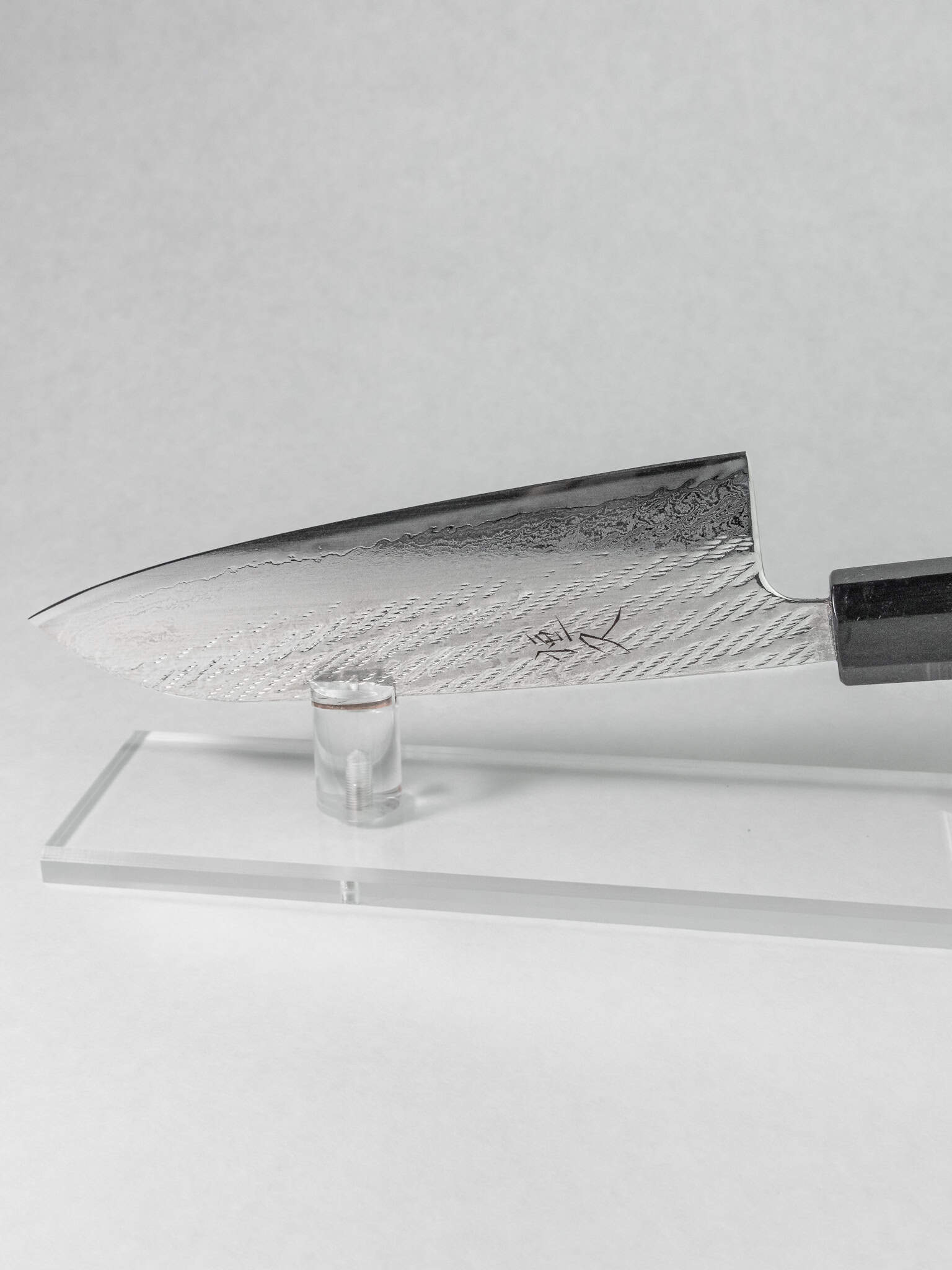 Tsunehisa Ginsan Santoku knife blade profile view